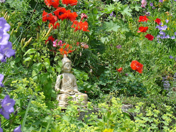 Gartenbuddha klein